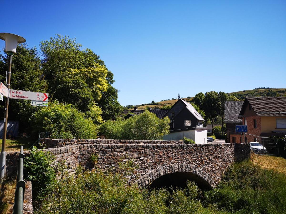 Ferienwohnung Schmahl Schleiden Buitenkant foto